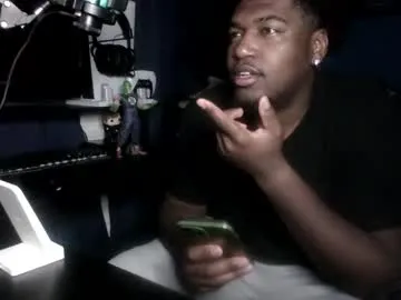 xlunami – webcam model profile photo Image 16