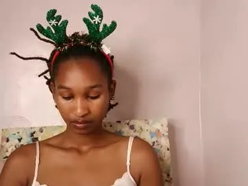 Mediumsomnambula – webcam model profile photo Image 10