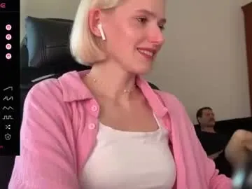 blooming_soul – webcam model profile photo Image 14