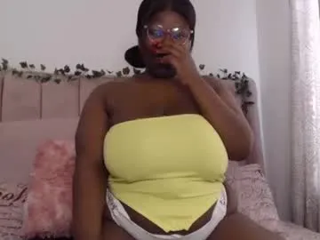 cymbelinee – webcam model profile photo Image 3