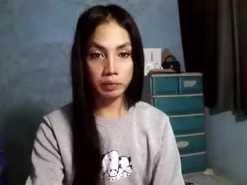 Likachkaa – webcam model profile photo Image 18