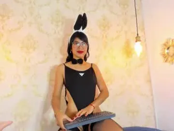 trixie_taylor – webcam model profile photo Image 12