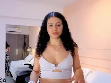 MaddieBryggs – webcam model profile photo Image 19