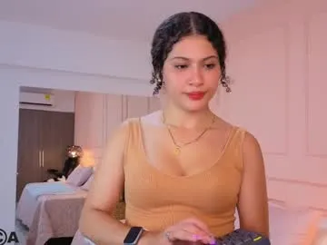 MaddieBryggs – webcam model profile photo Image 3