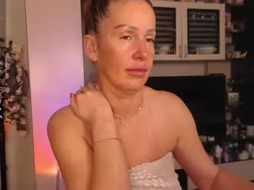 korinaluvv – webcam model profile photo Image 18