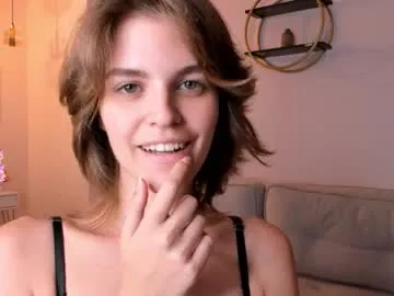 xxxkeera – webcam model profile photo Image 12