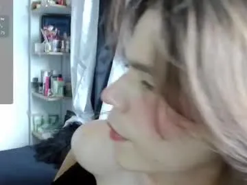 aladin0223 – webcam model profile photo Image 5