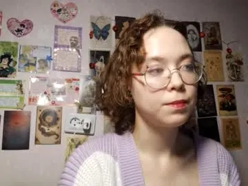 serenagrant – webcam model profile photo Image 13