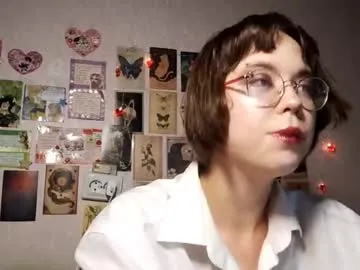 serenagrant – webcam model profile photo Image 3