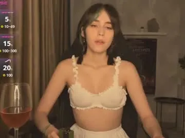 molochnaya000 – webcam model profile photo Image 16