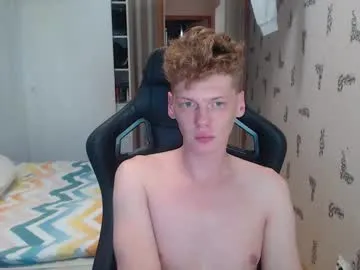 Lorablu – webcam model profile photo Image 14