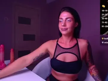 lila_elliot – webcam model profile photo Image 3