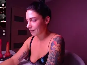 lila_elliot – webcam model profile photo Image 5