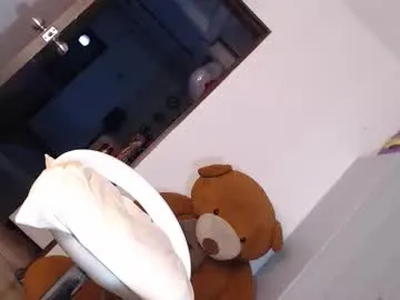 irisfit – webcam model profile photo Image 8