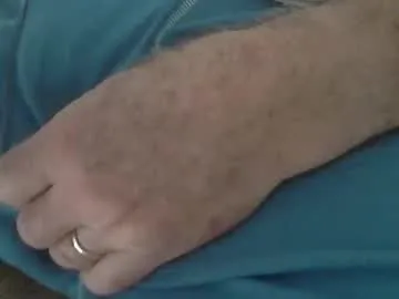 Likachkaa – webcam model profile photo Image 10