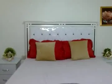 xlunami – webcam model profile photo Image 4