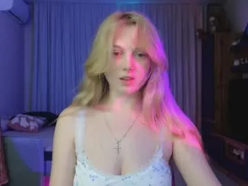 to4ka-gi – webcam model profile photo Image 10