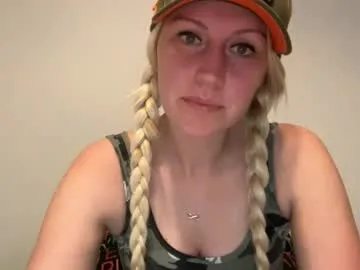 vixenvictoriaa – webcam model profile photo Image 11