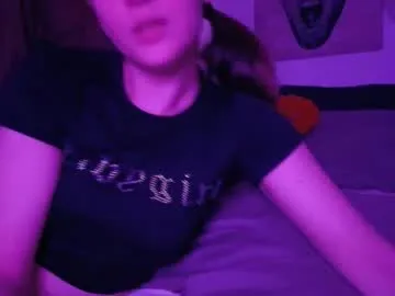 ftmblueyes – webcam model profile photo Image 3