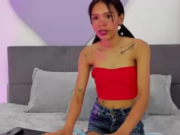 vixenvictoriaa – webcam model profile photo Image 2