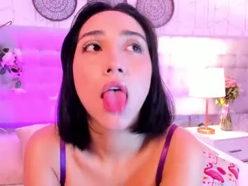 wellicaren – webcam model profile photo Image 14