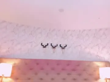 xlunami – webcam model profile photo Image 15