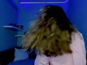 emma_scott_7 – webcam model profile photo Image 10