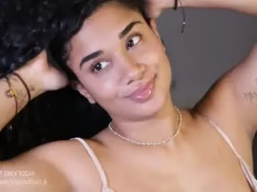 milabunny_ – webcam model profile photo Image 15