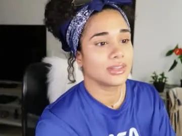 milabunny_ – webcam model profile photo Image 19