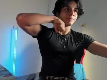 PeachGirl – webcam model profile photo Image 16