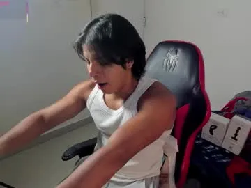 PeachGirl – webcam model profile photo Image 19