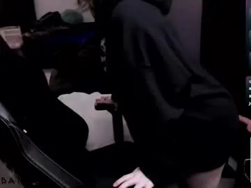 jucieLussie – webcam model profile photo Image 11