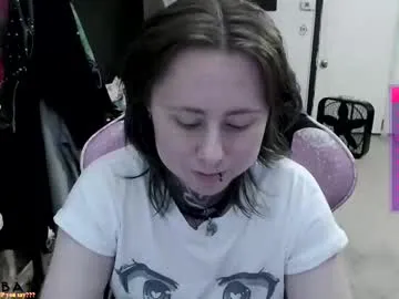 jucieLussie – webcam model profile photo Image 4