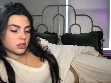 vixenvictoriaa – webcam model profile photo Image 8