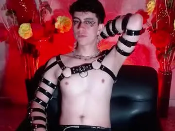 kikiolovely – webcam model profile photo Image 5