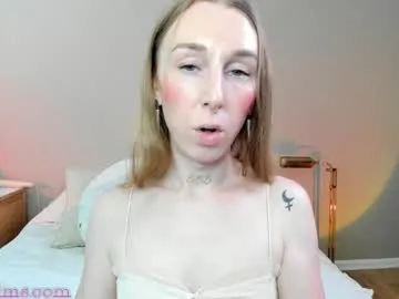 polly_wolf – webcam model profile photo Image 18