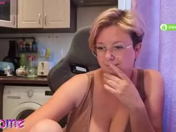 Bobby-MiMi – webcam model profile photo Image 6