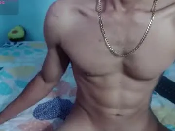 xunybany – webcam model profile photo Image 7