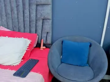 glossybabe_ – webcam model profile photo Image 10