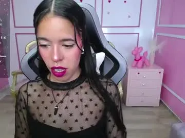 stephania_t Image 2