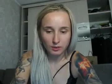 liz_holmes – webcam model profile photo Image 17