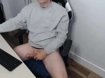 blonde_bigtits – webcam model profile photo Image 6