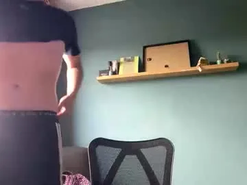 WhoreRobot – webcam model profile photo Image 16