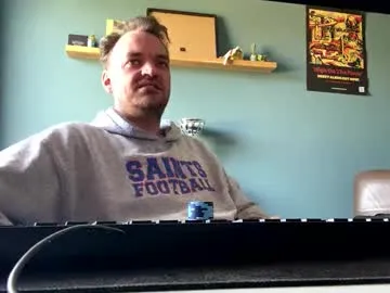 WhoreRobot – webcam model profile photo Image 2