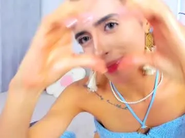 vika_loves_you – webcam model profile photo Image 3