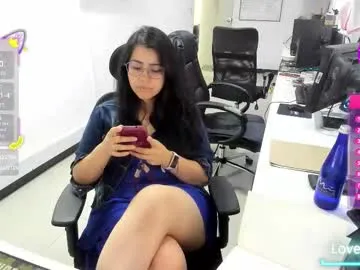 WhoreRobot – webcam model profile photo Image 14