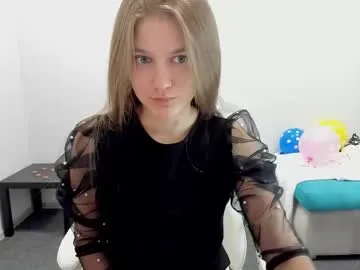 cindefucknrella – webcam model profile photo Image 2