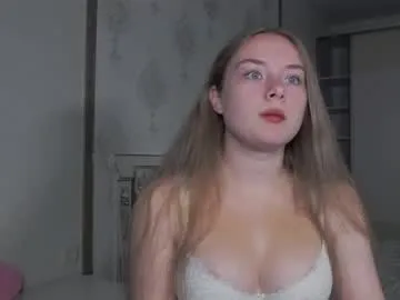 MaddieBryggs – webcam model profile photo Image 7