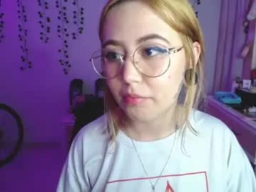 StarKristy – webcam model profile photo Image 5