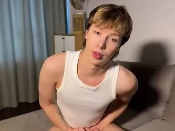 cute_fox_girl – webcam model profile photo Image 9